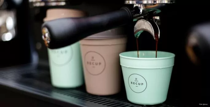 To-Go Cup Coffee Culture - 5 Sustainable Solutions