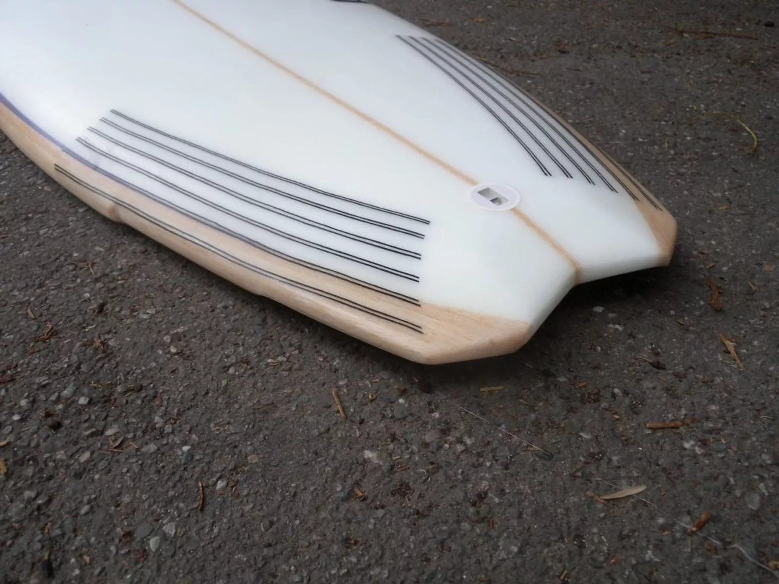 Anzu Surfboard